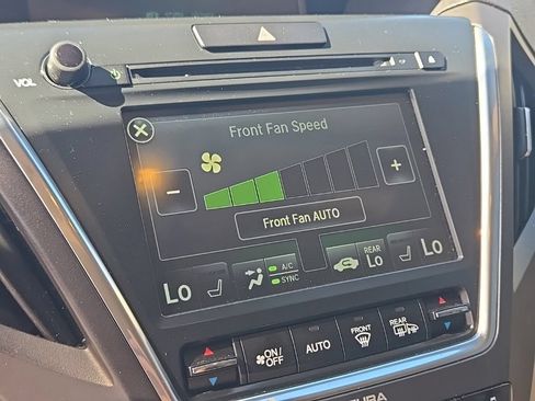 Used 2017 Acura MDX SH-AWD w/ Advance Package image 25
