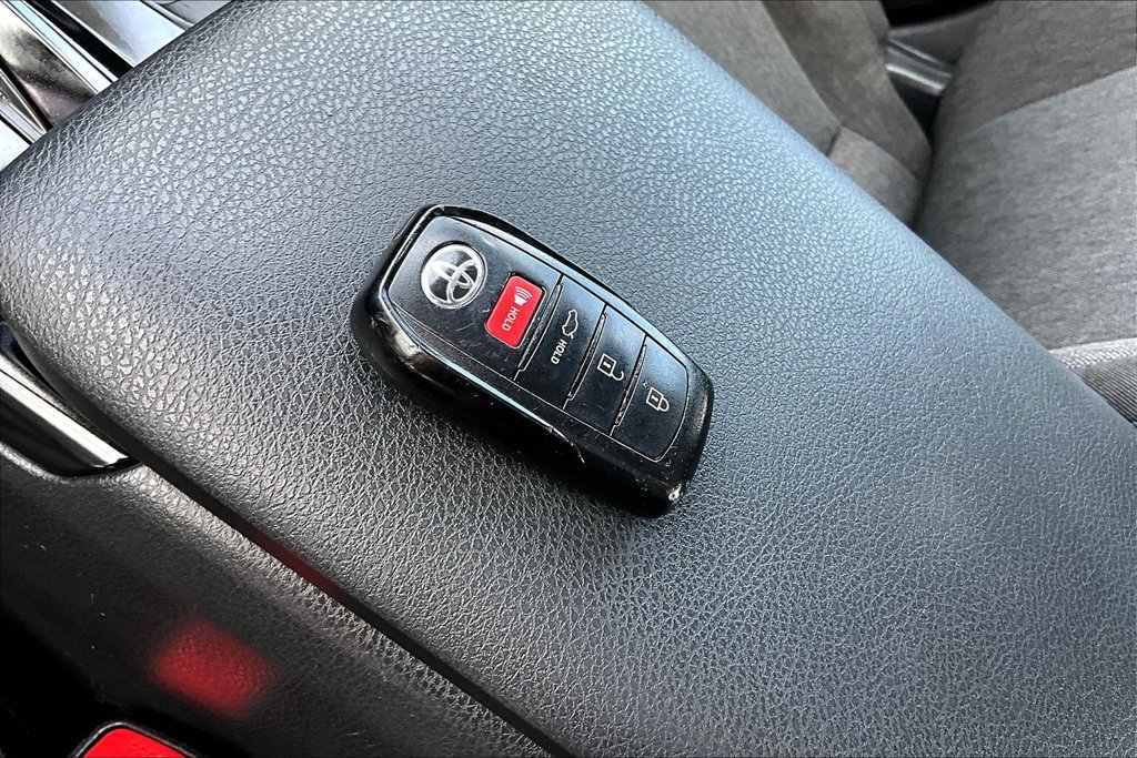 Used 2025 Toyota Camry LE FWD image 36