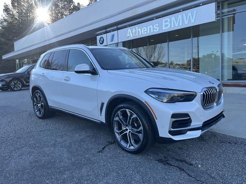 Used 2023 BMW X5 sDrive40i w/ Climate Comfort Package image 2