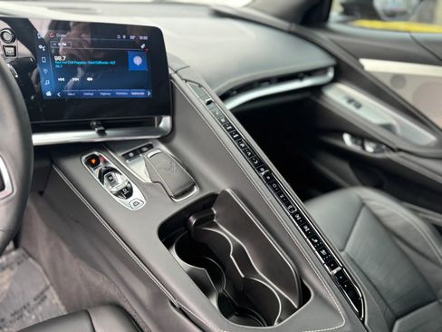 Used 2024 Chevrolet Corvette Stingray Premium Cpe w/ 3LT image 16