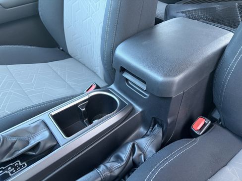 Used 2023 Toyota Tacoma TRD Sport AWD/4WD image 22