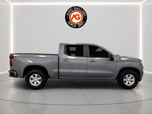 Used 2021 Chevrolet Silverado 1500 RST w/ Z71 Off-Road Package AWD/4WD image 2