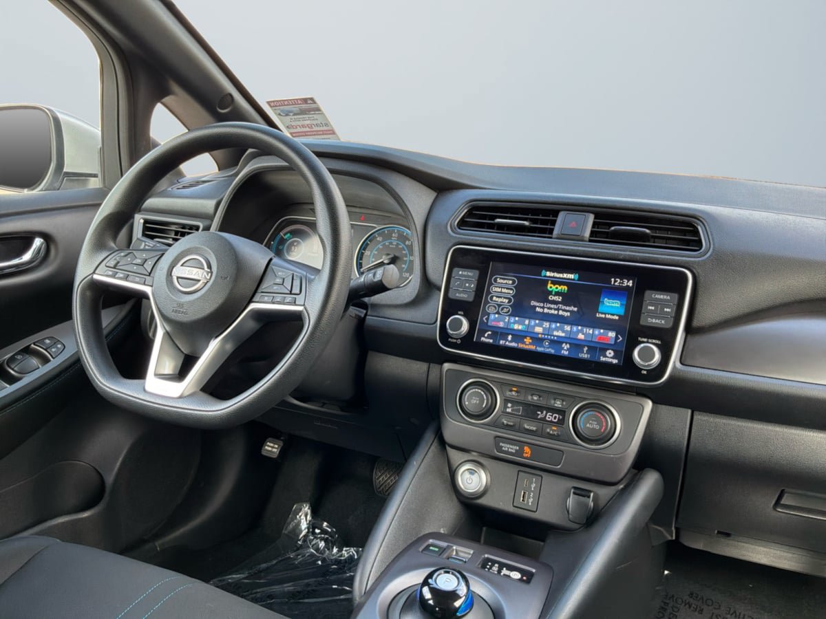 Used 2023 Nissan Leaf S FWD image 14