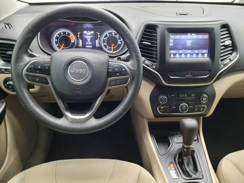 Used 2019 Jeep Cherokee Latitude w/ Popular Appearance Group image 22