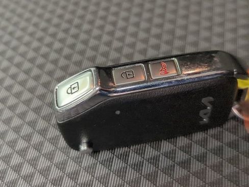 Used 2023 Kia Soul LX image 20