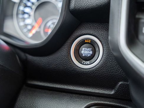 Used 2024 RAM 2500 Big Horn w/ Night Edition AWD/4WD image 30