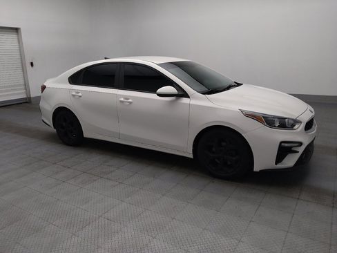 Used 2020 Kia Forte LXS FWD image 11