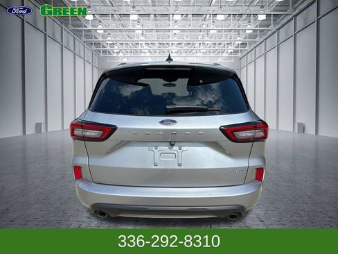 Used 2024 Ford Escape ST-Line AWD/4WD image 4