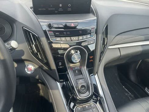 Used 2024 Acura RDX SH-AWD w/ Technology Package image 17