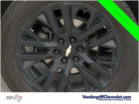 Used 2023 Chevrolet Tahoe LT w/ LT Signature Plus Package AWD/4WD image 9