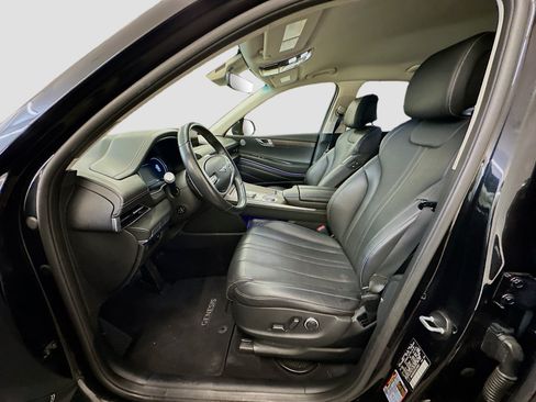Used 2024 Genesis GV80 2.5T AWD/4WD image 13