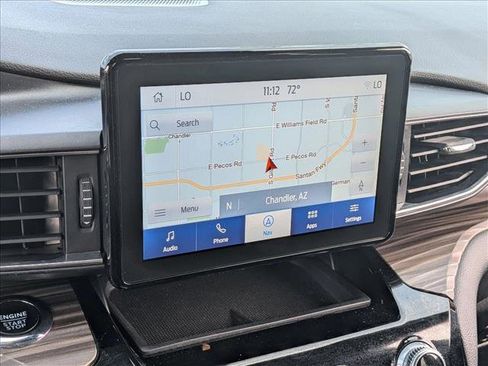 Used 2023 Ford Explorer Limited image 13