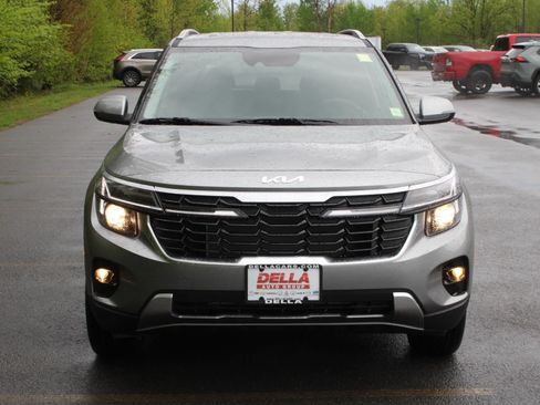 New 2026 Kia Seltos EX AWD/4WD image 2