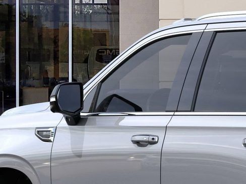 New 2026 GMC Yukon Elevation w/ Elevation Premium Package RWD image 12