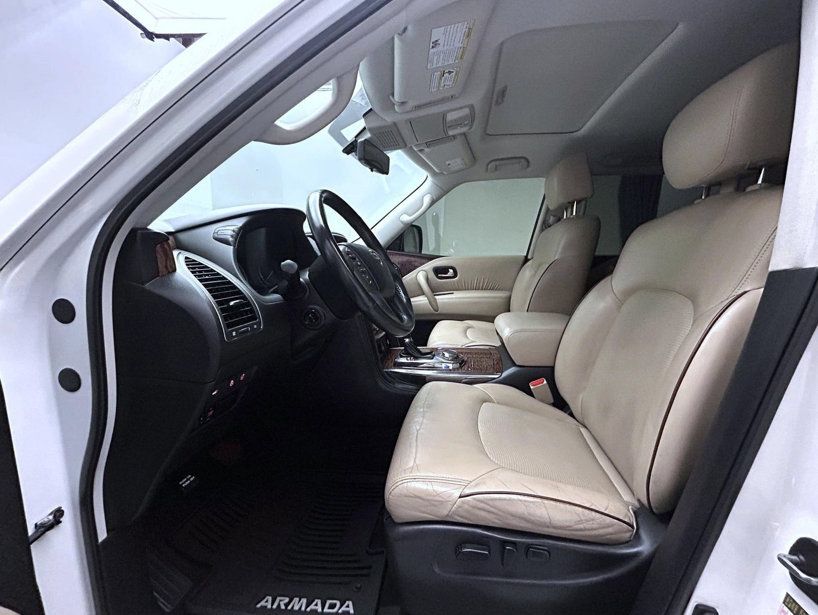 Used 2018 Nissan Armada Platinum w/ Captain Seat Package AWD/4WD image 10