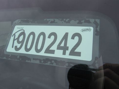 Used 2023 Ford Bronco Wildtrak image 29