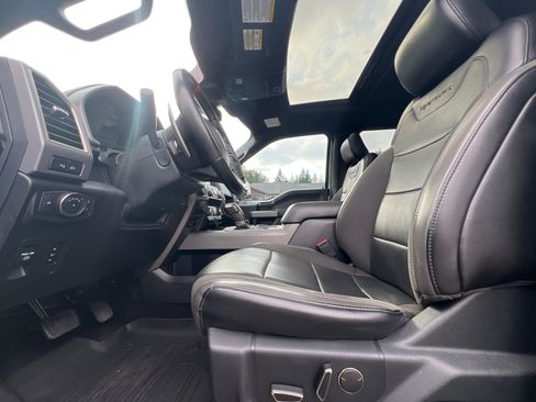 Used 2019 Ford F150 Raptor w/ Equipment Group 802A Luxury AWD/4WD image 30
