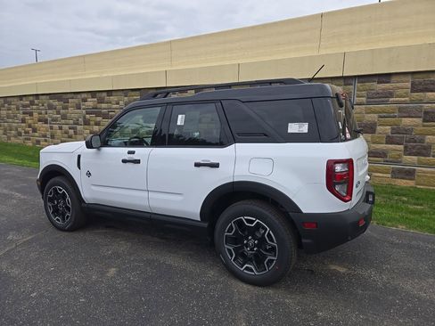 New 2026 Ford Bronco Sport Outer Banks AWD/4WD image 11