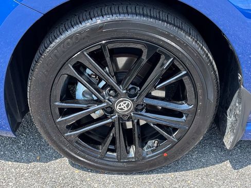 Certified 2025 Toyota Camry SE AWD/4WD image 17