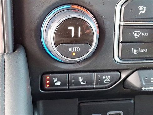 Used 2024 Chevrolet Tahoe Premier image 24