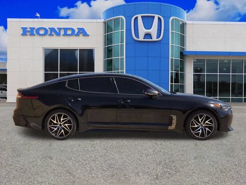 Used 2022 Kia Stinger GT-Line w/ Sun & Sound Package RWD image 16