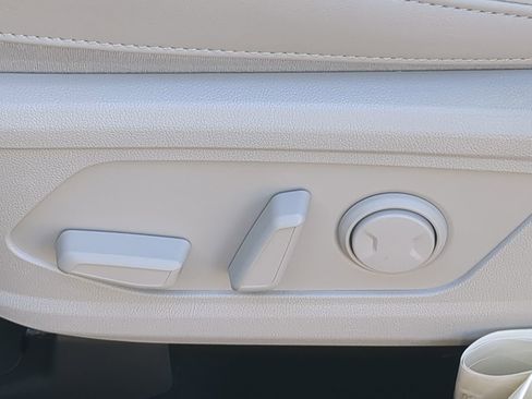 New 2026 Kia Sorento S image 17