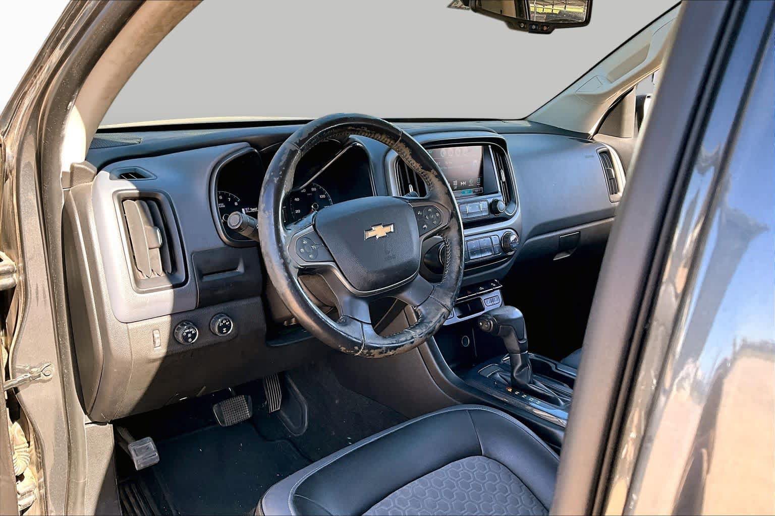 Used 2016 Chevrolet Colorado Z71 AWD/4WD image 16