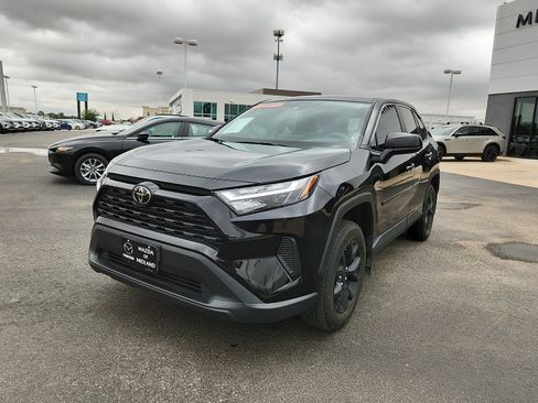 Used 2024 Toyota RAV4 LE FWD image 3