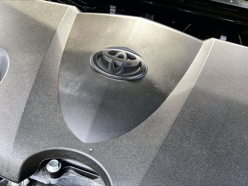 Used 2019 Toyota Camry SE image 34