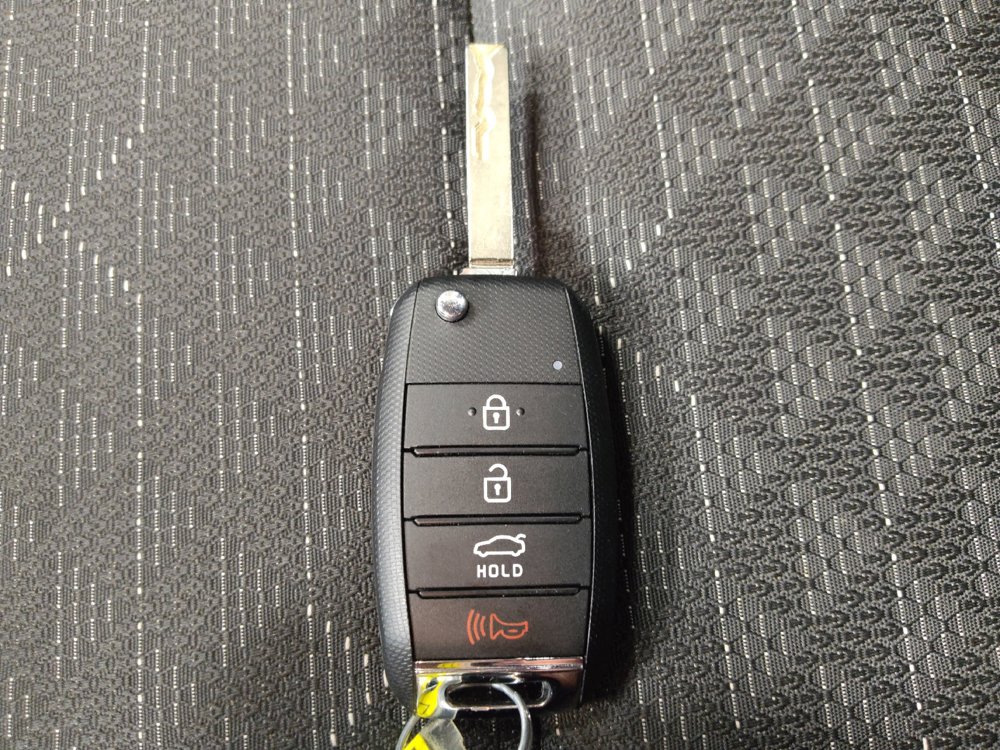 Used 2022 Kia Rio LX FWD image 32