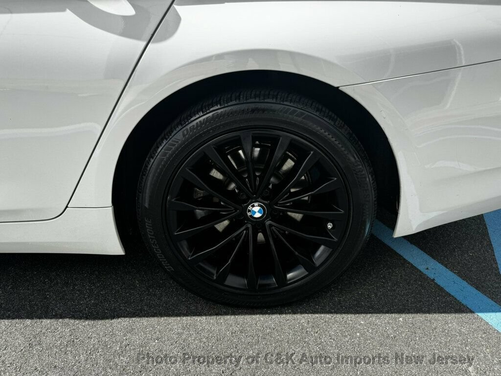 Used 2021 BMW 530i w/ Convenience Package RWD image 11