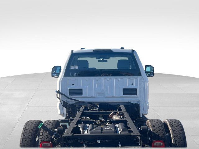 New 2026 Ford F550 4x4 Regular Cab Super Duty image 5