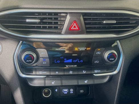 Used 2020 Hyundai Santa Fe SEL w/ Convenience + Premium Package FWD image 15