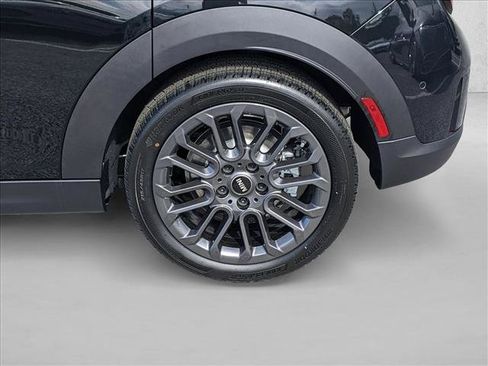 New 2026 MINI Cooper 4-Door Hardtop FWD image 10