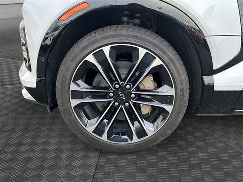 Used 2025 Chevrolet Blazer EV SS image 14