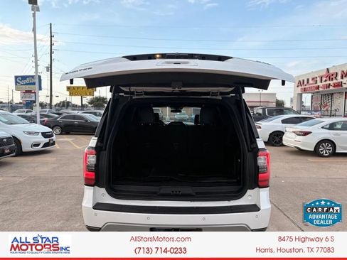 Used 2019 Ford Expedition Max Limited w/ Equipment Group 302A RWD image 10