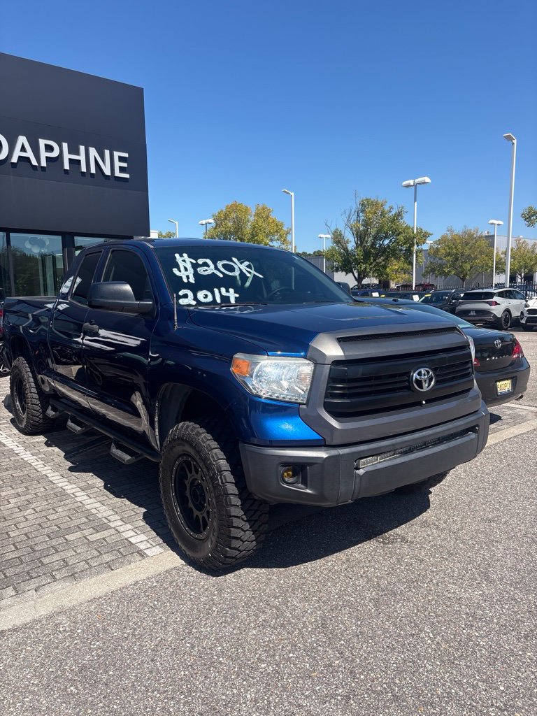 Used 2014 Toyota Tundra SR RWD image 1