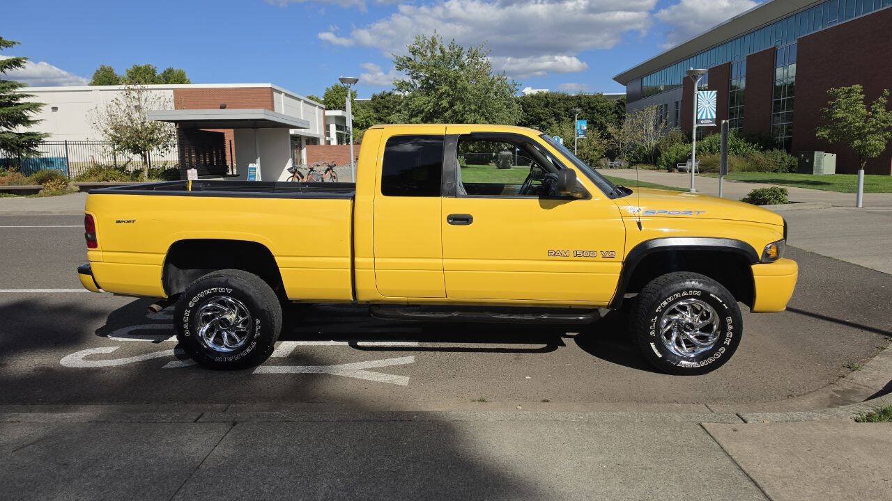 Used 2000 Dodge Ram 1500 Truck 4x4 Quad Cab image 4