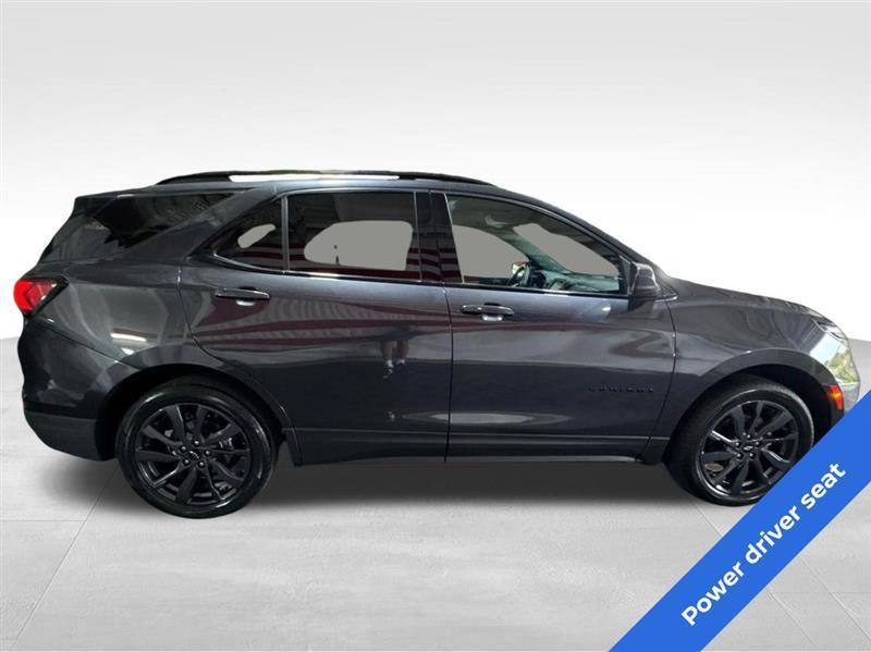 Used 2023 Chevrolet Equinox RS AWD/4WD image 4