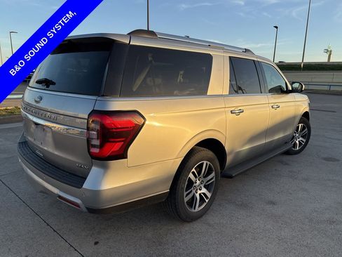 Used 2024 Ford Expedition Max Limited image 12