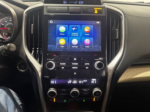 Used 2021 Subaru Ascent Premium w/ Convenience Package image 12