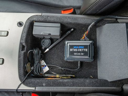 Used 2006 Cadillac XLR image 59