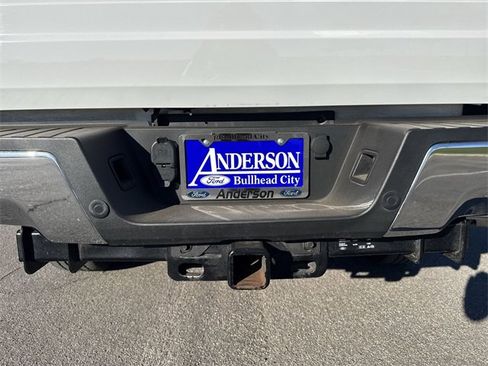 Certified 2022 Ford F250 Lariat w/ Chrome Package image 26