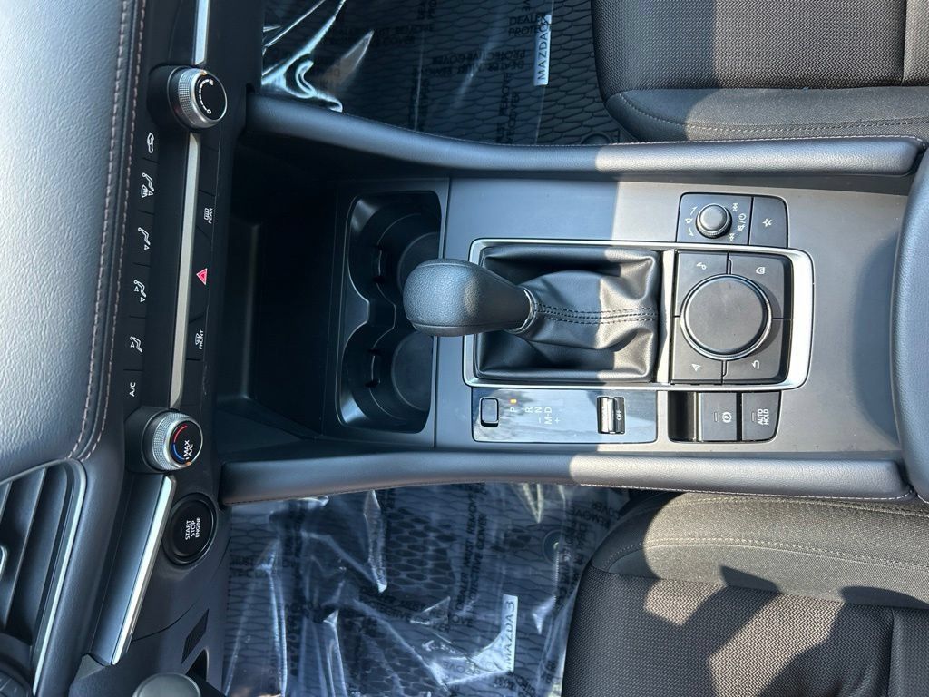 Used 2025 MAZDA MAZDA3 s FWD image 17