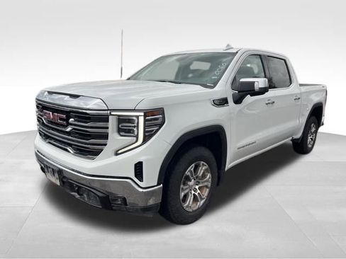 Used 2025 GMC Sierra 1500 SLT image 9