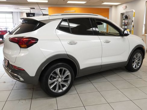 Used 2023 Buick Encore GX Essence w/ Experience Buick Package FWD image 13