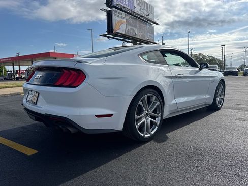 Used 2022 Ford Mustang GT Premium image 6