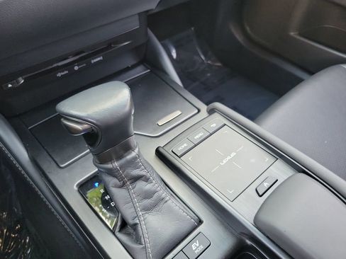 Used 2020 Lexus ES 300h image 15