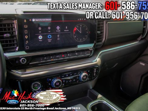 Used 2023 GMC Sierra 1500 SLT w/ SLT Premium Package AWD/4WD image 14