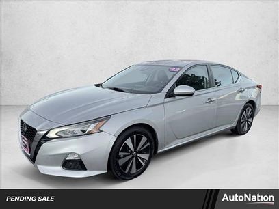 Used 2022 Nissan Altima 2.5 SV